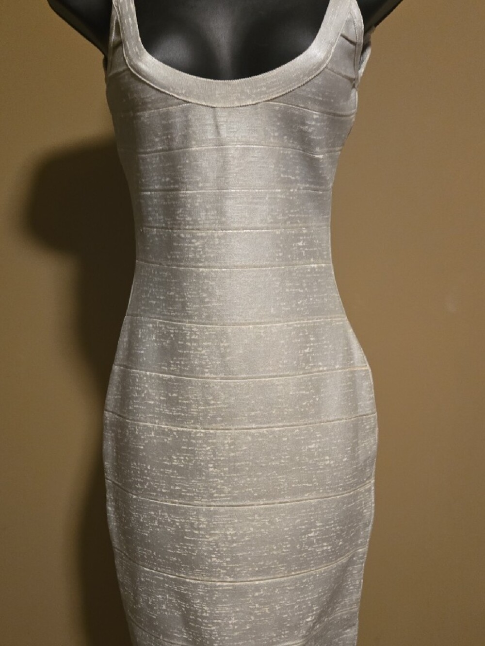 VENUS Sexy Silver Tank Bodycon Dress NWOT Size 0 - Picture 12 of 13